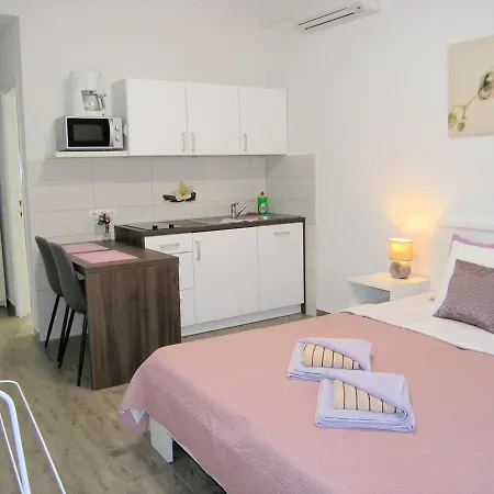 Apartmani Zganec Baška Exteriör bild
