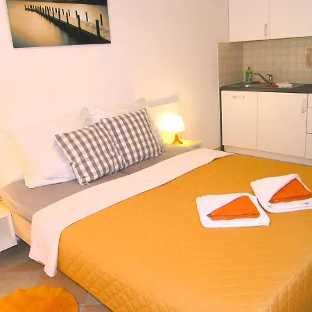 Apartmani Zganec Baška Exteriör bild
